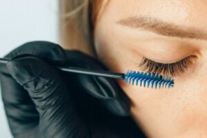 Say Goodbye to Mascara: My Top Picks for At-Home Lash Lift and Lamination Kits